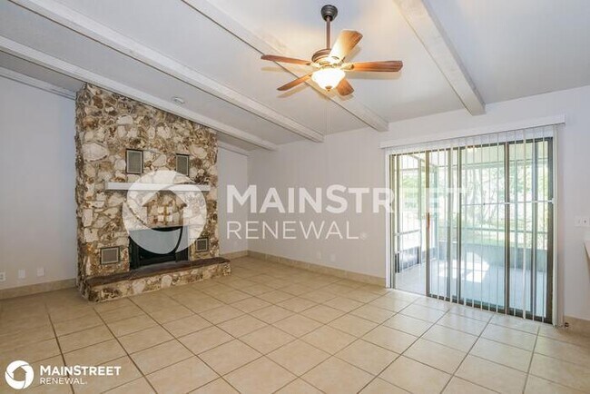Foto del edificio - 142 Springwood Dr