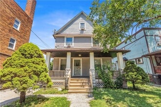 Building Photo - 4314 Archwood Ave
