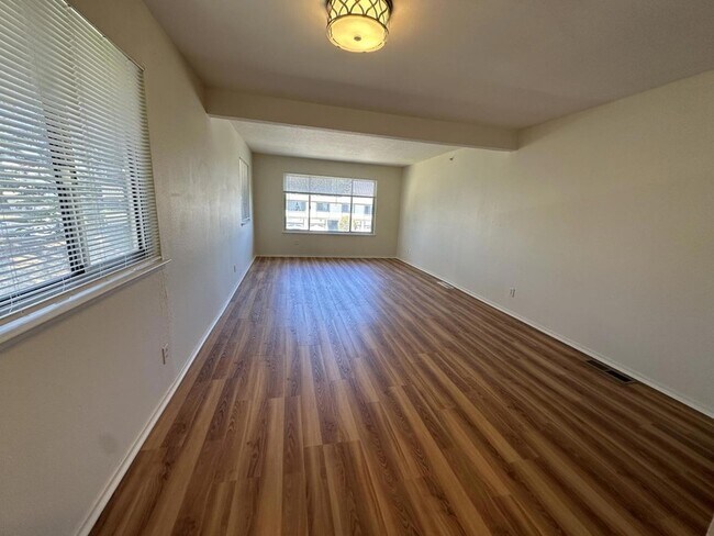 Foto del edificio - 3851 Annapolis Ct