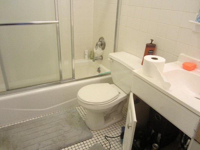 Building Photo - 113 West 70th Street