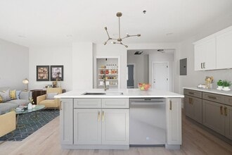 Building Photo - 849 Cummins Hwy