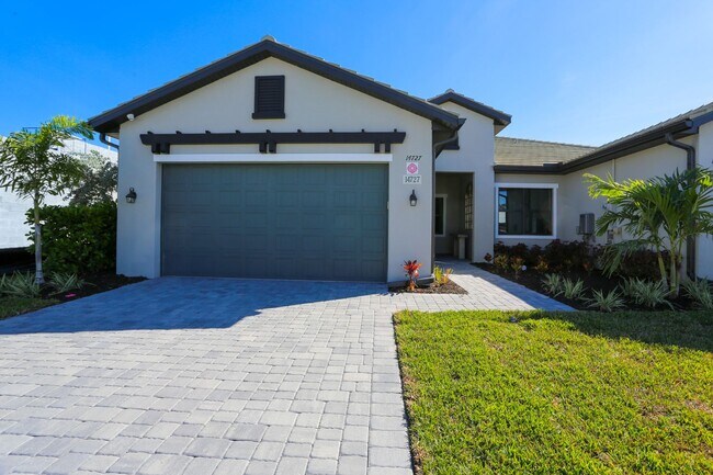 Building Photo - ** BRAND NEW CONSTRUCTION ULTRA-MODERN POO...
