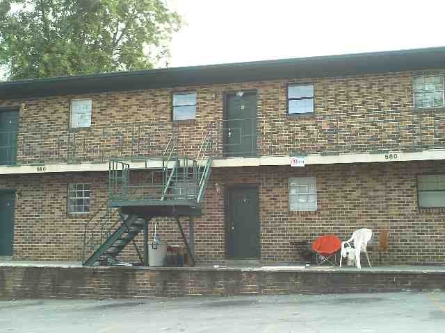 Building Photo - 580 Dooley St