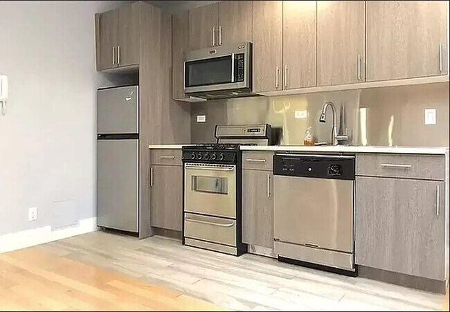 Foto del edificio - 125 E 39th St