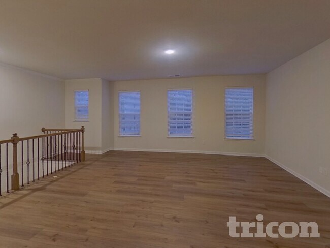 Building Photo - 1021 Bandon Dr