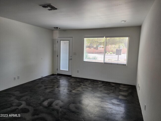 Foto del edificio - 3426 N 37th St