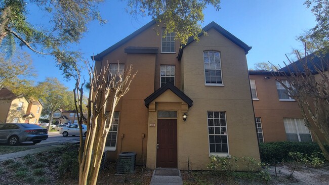 Building Photo - 2/2 Condo in Metrowest, Orlando