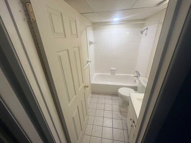 Foto del edificio - 3822 Country Club Rd