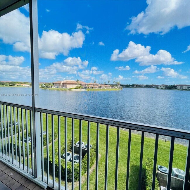 Foto del edificio - 1401 SW 134th Way