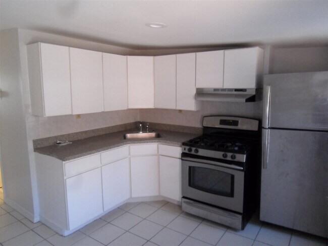 Foto del edificio - 293 Grove St