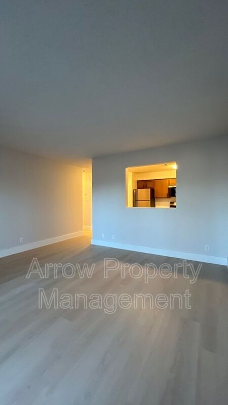 Foto del edificio - 515 W Saunders Ave