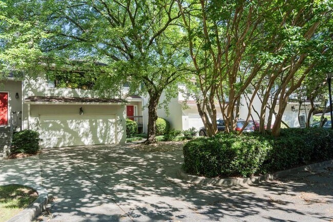 Foto del edificio - 3 Gilbert Trail NE