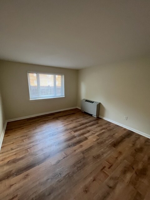 Foto del edificio - 115 S Main St