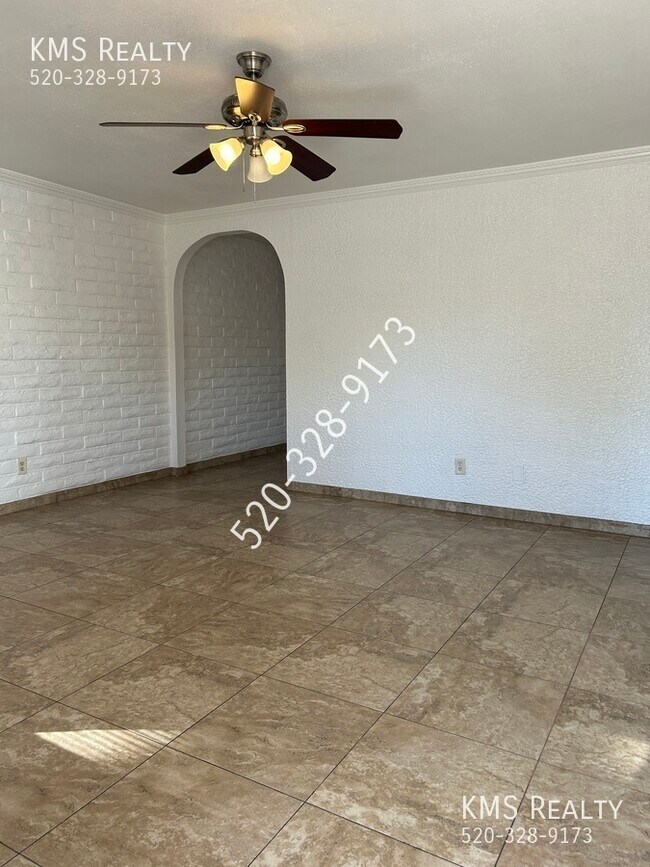 Foto del edificio - 3 Bed / 2 Bath Townhouse