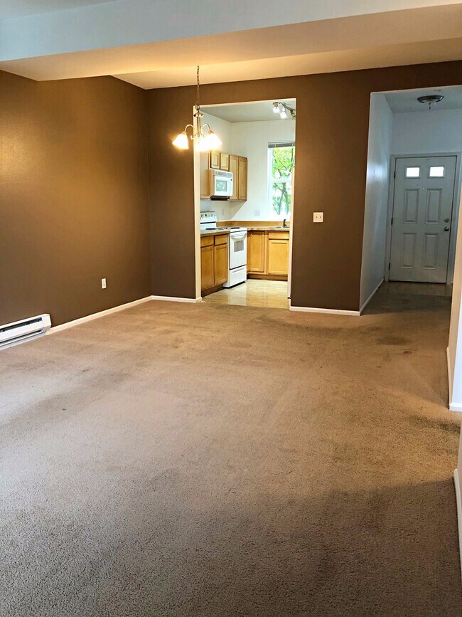 7616 39th Ave S, Seattle, WA 98118 House Rental in Seattle, WA