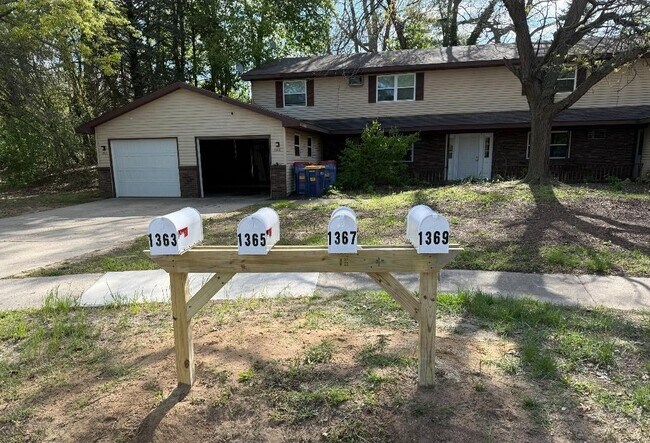Foto del edificio - 1363 Vineland Ct SE