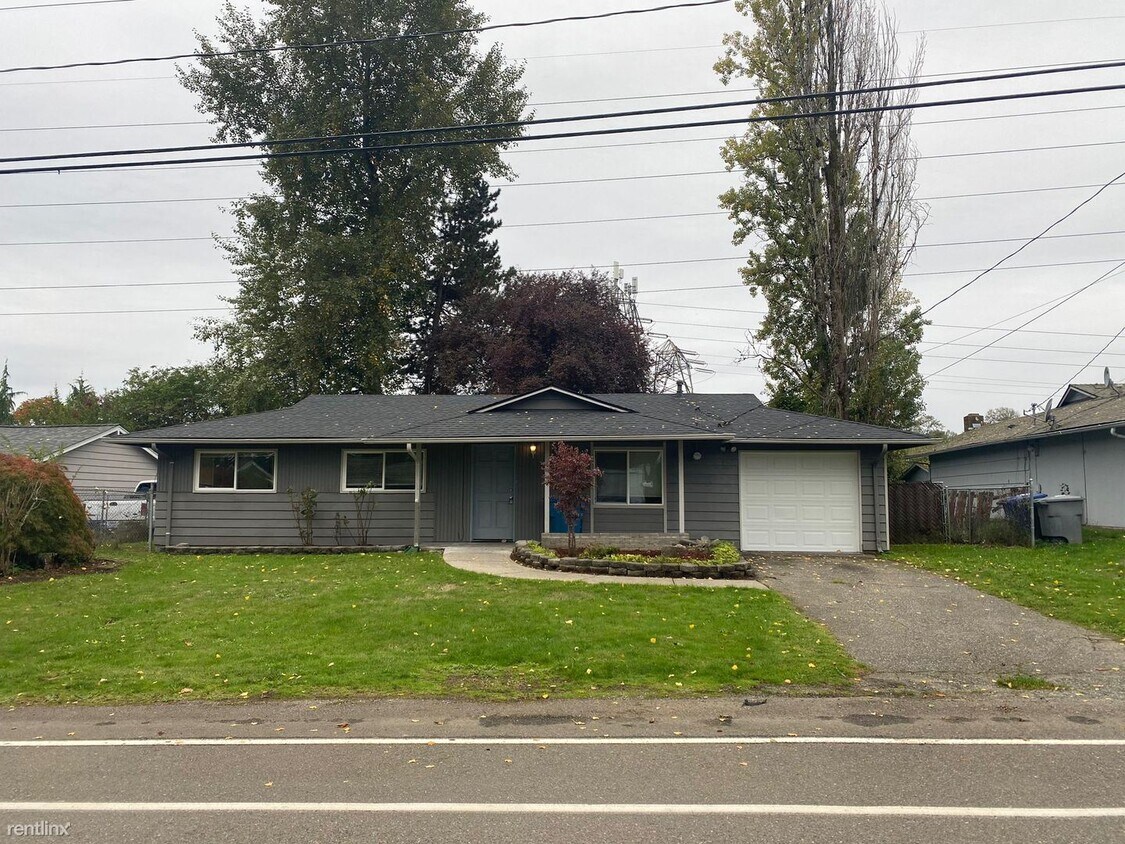 Primary Photo - 4 br, 2 bath House - 11867 SE 170th Pl