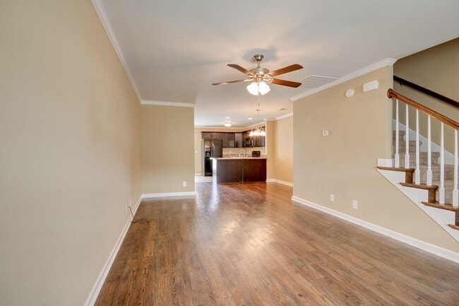 Building Photo - Beautiful Town Home Across From Tennova and Minutes to I-24 With Hardwood Flooring