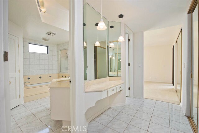 Foto del edificio - 5340 Yarmouth Ave