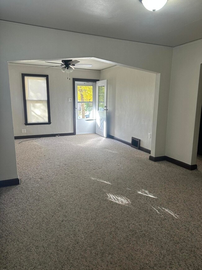 Foto del edificio - 1914 Garfield Ave