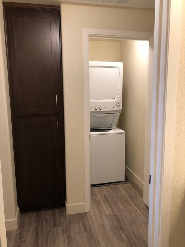 Interior Photo - Luxe Ripon Apartments