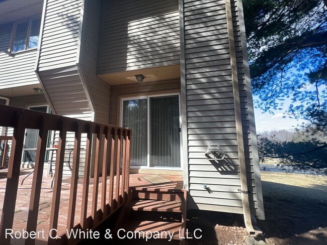 Building Photo - 2 br, 2.5 bath House - 87 Apple Hill