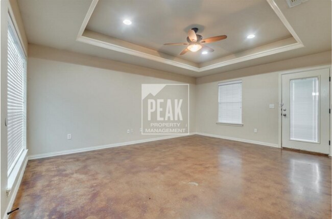 Building Photo - Beautiful Home for Rent in Weatherford TX