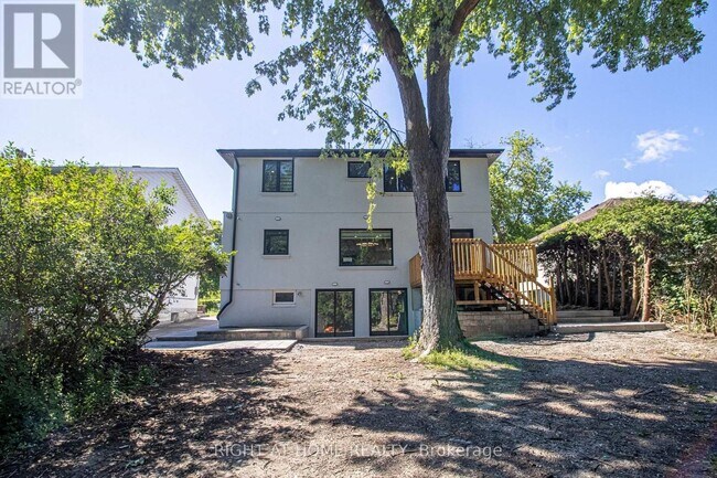 Photo du bâtiment - 88 Highland Park Blvd