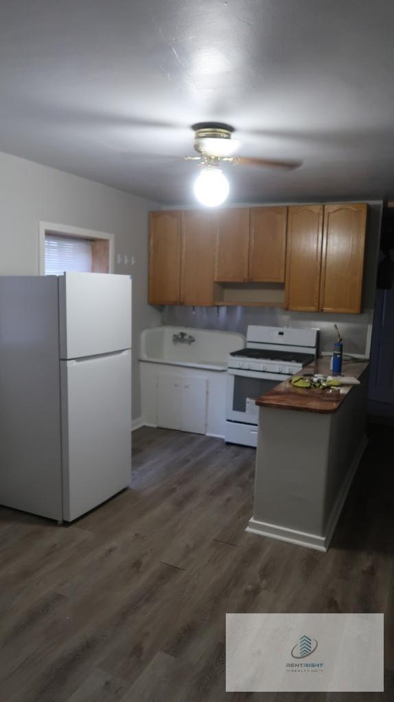 Building Photo - 2067 N Leavitt St