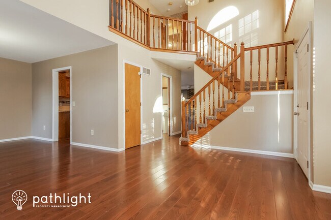 Foto del edificio - 10200 Garnett St, Overland Park, KS, 66214