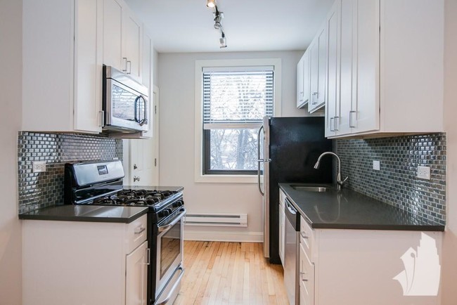 Foto del edificio - 2317 N Rockwell St