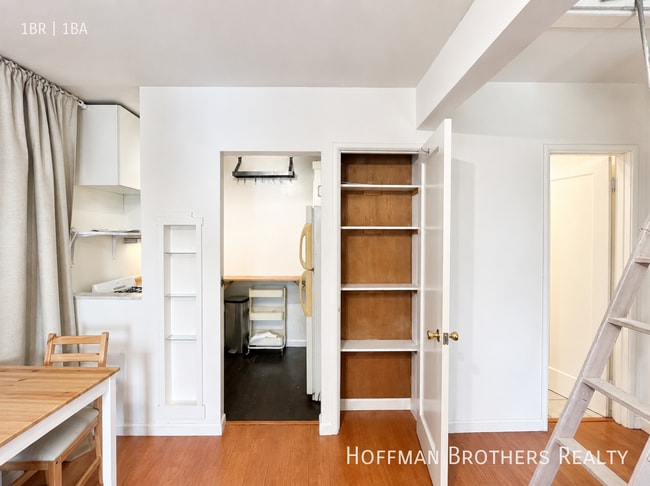 Building Photo - 399 Bellevue Ave