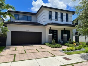 Building Photo - 16170 SW 136 Way