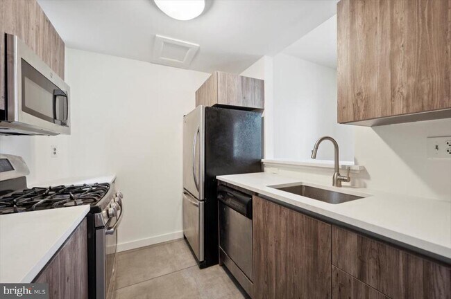Foto del edificio - 240-42 N 3rd St