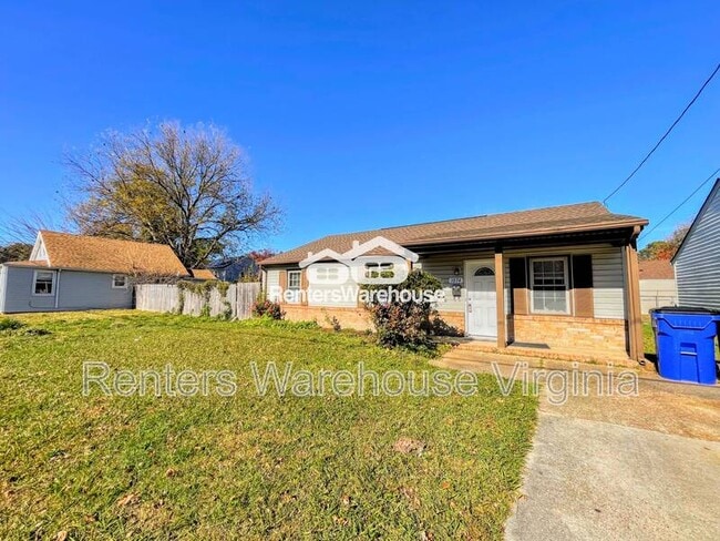 Building Photo - 1074 Bland St