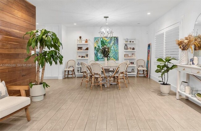 Foto del edificio - 1444 Mendavia Ave