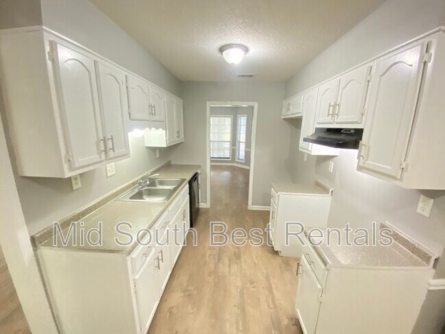 Foto del edificio - 3992 Keynon Dr