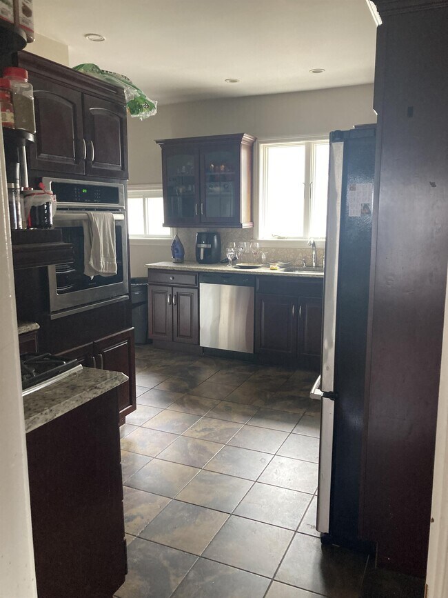 Foto del edificio - 24 Cushing St