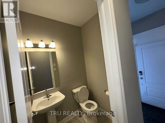 Photo du bâtiment - 130 Eric Maloney Way