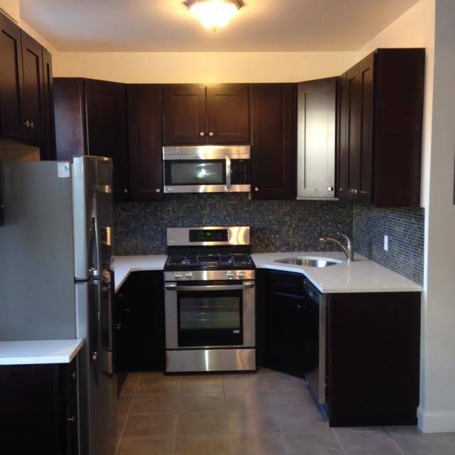 Building Photo - 249 94th St