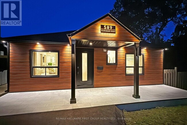 Photo du bâtiment - 589 Marksbury Rd