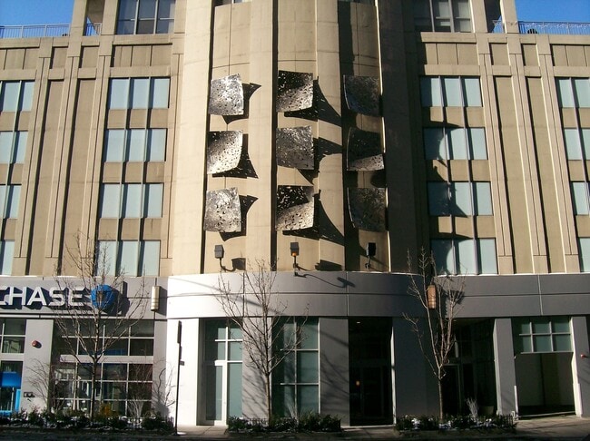 Foto del edificio - 600 N Dearborn St