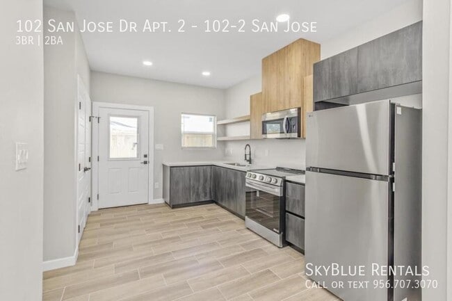 Building Photo - 102 San Jose Dr