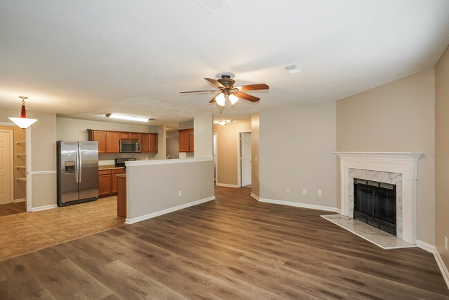Building Photo - 2845 Meadow Glen