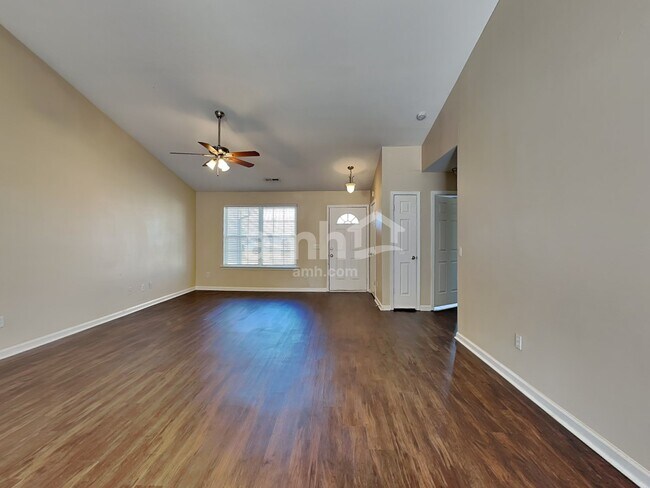 Foto del edificio - 147 Crescent Creek Ct