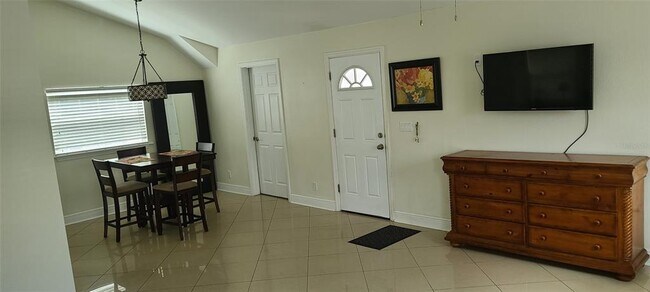 Foto del edificio - 807 Turner St