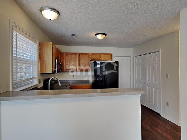 Building Photo - 182 Quail Glen Ct