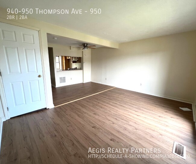 Foto del edificio - *RENT SPECIAL*HALF OFF 2ND MONTH'S RENT!!*