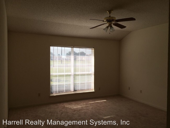 Building Photo - 3 br, 2 bath Apartment - 9603 Panther Way
