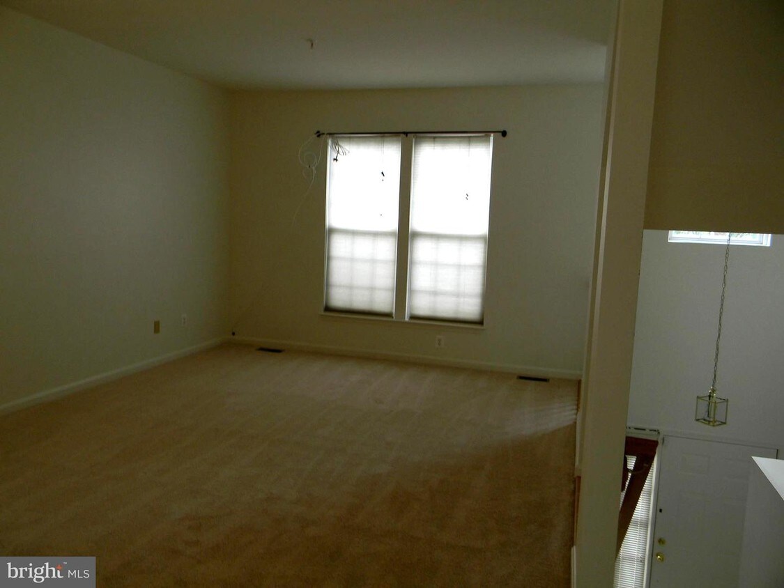 Foto principal - 113 Rabbit Chase Dr